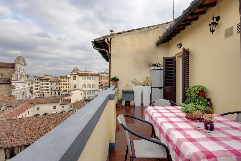 Residenza Castillo Флоренция Екстериор снимка