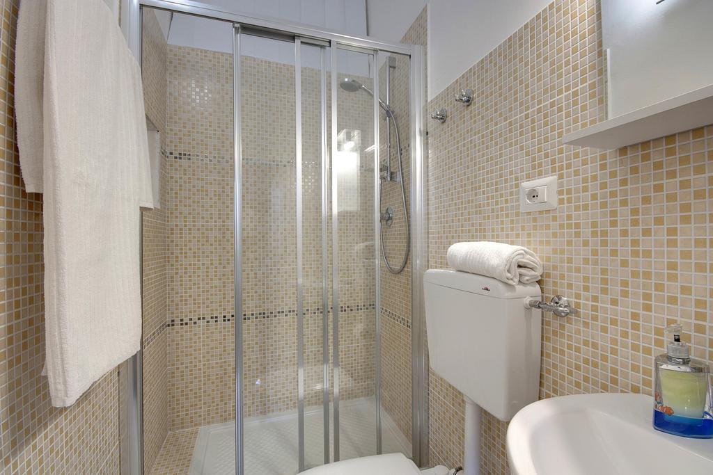 Residenza Castillo Флоренция Екстериор снимка